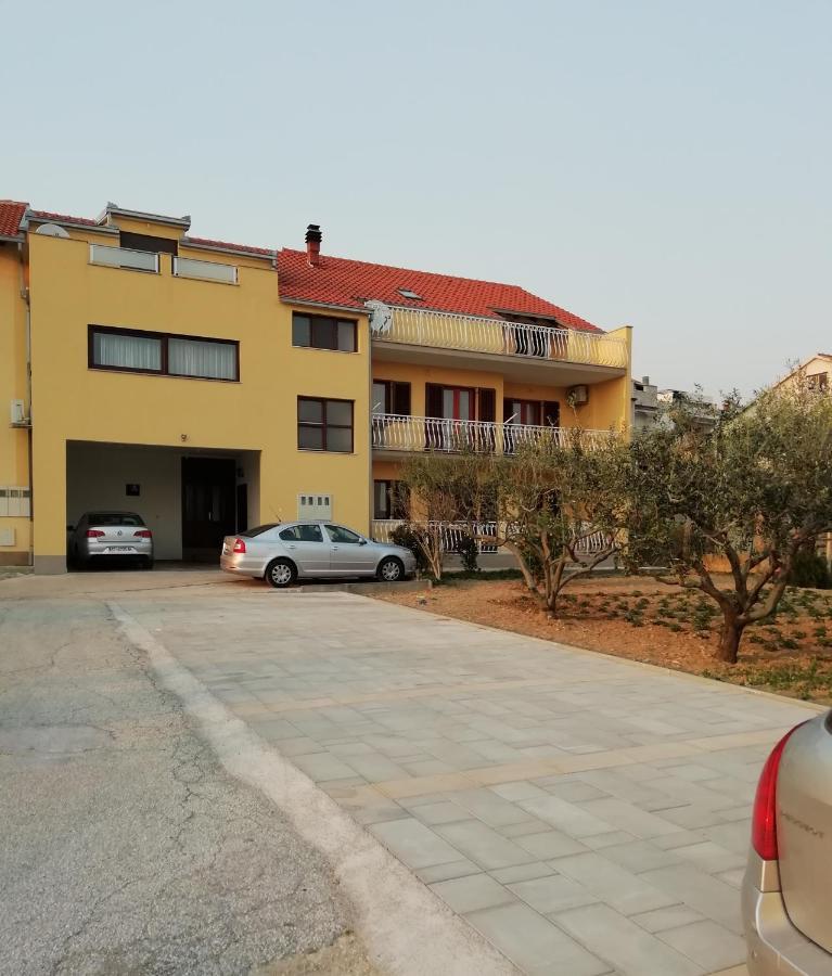 Apartman Mig Солин Екстериор снимка